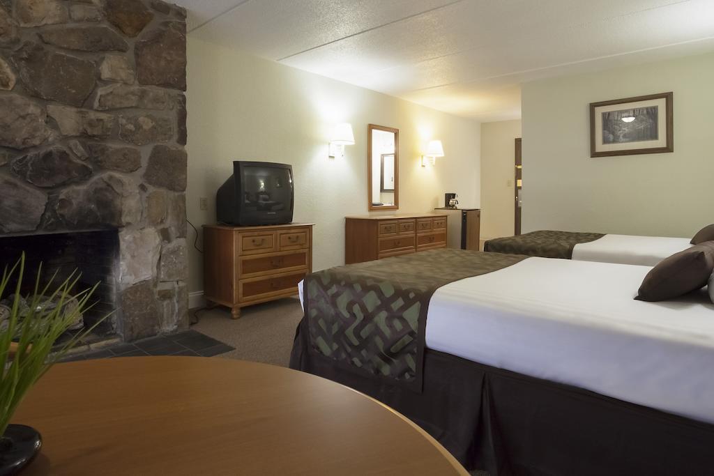Four Seasons Motor Lodge Gatlinburg Habitación foto
